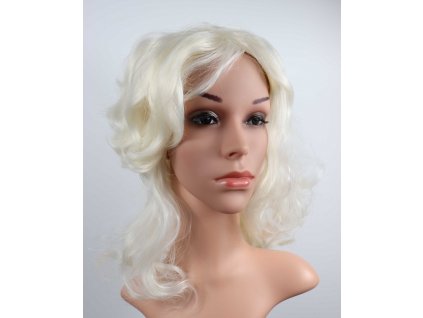 California - krátka biela blond vlnitá parochňa s ofinou