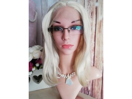 Zara - lace front polodlhá biela parochňa