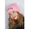 Čiapka s nápisom ružová